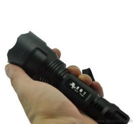 正品黑騎士C8強(qiáng)光手電筒 五檔CREE Q5核心，整裝價(jià)格、廠家信息與圖片詳解